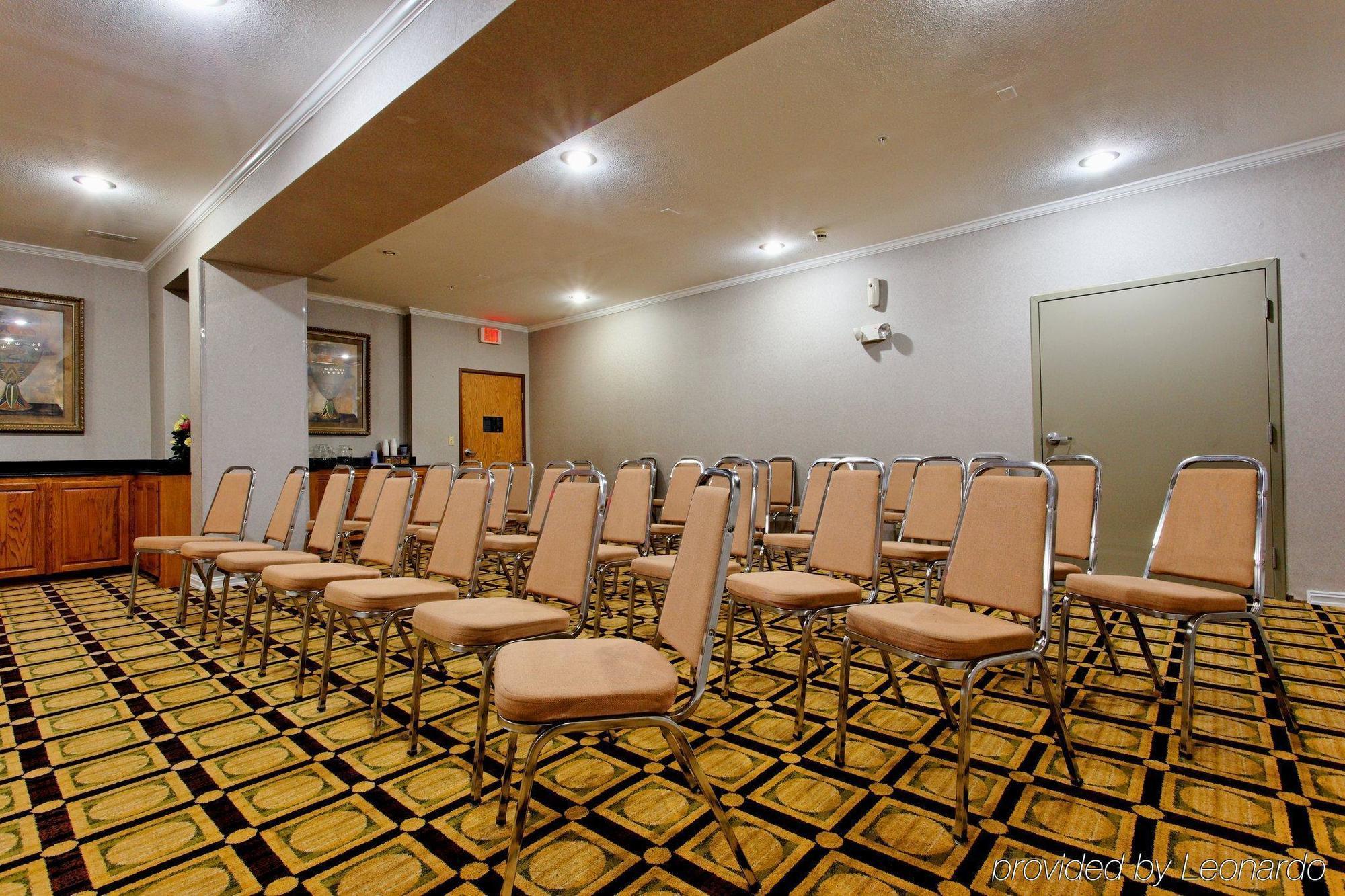 Holiday Inn Express North Tyler Udogodnienia zdjęcie