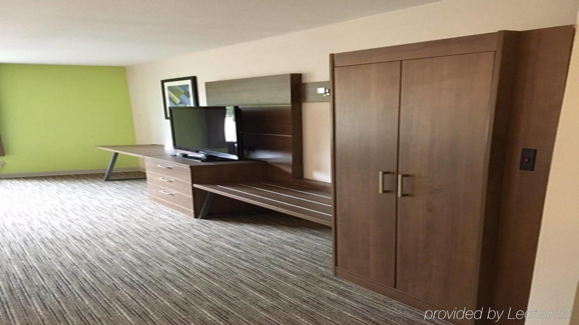 Holiday Inn Express North Tyler Zewnętrze zdjęcie