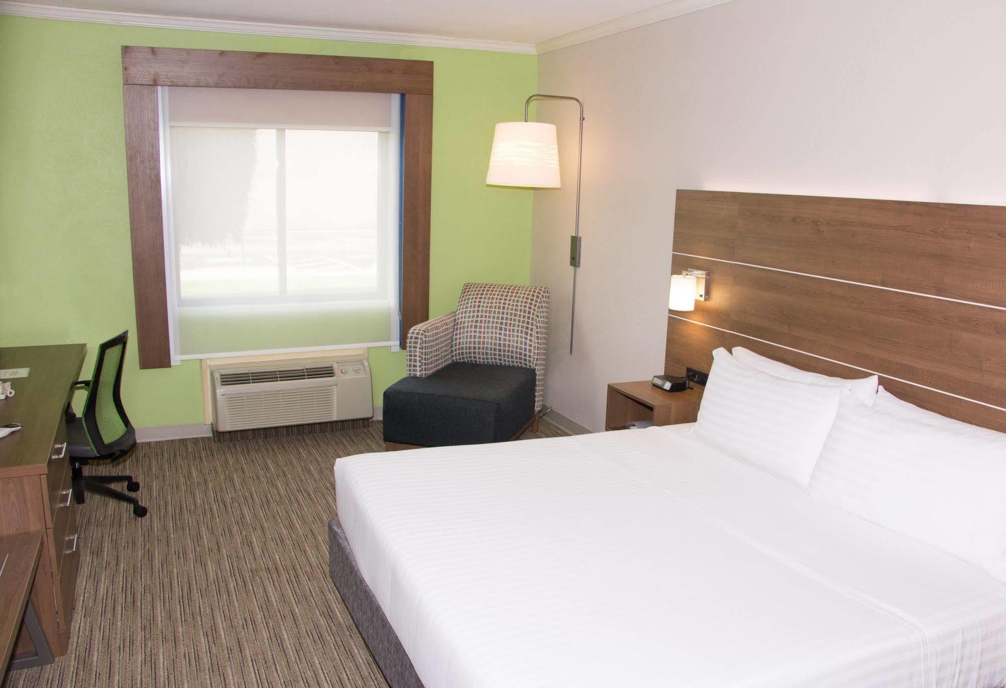Holiday Inn Express North Tyler Zewnętrze zdjęcie