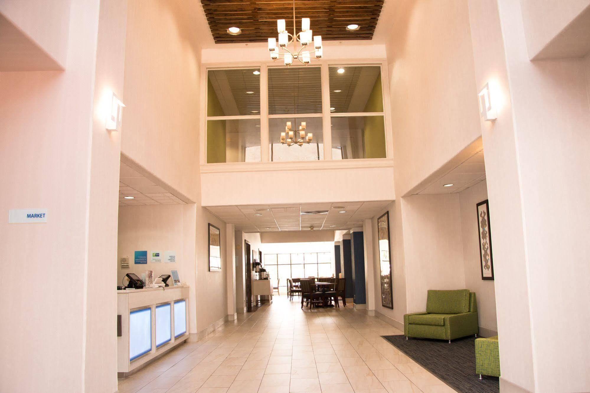 Holiday Inn Express North Tyler Zewnętrze zdjęcie