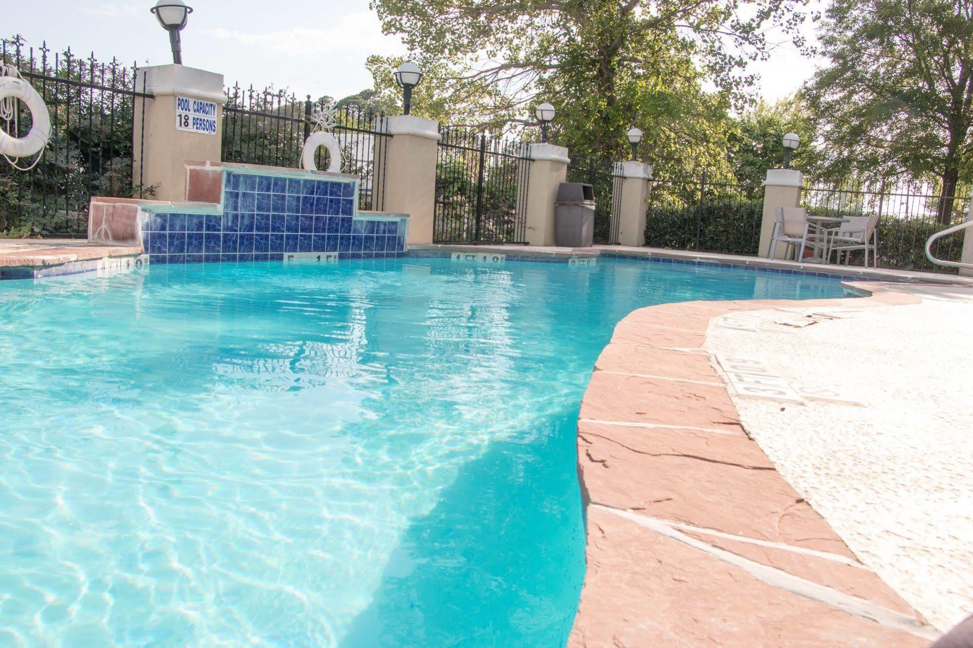 Holiday Inn Express North Tyler Zewnętrze zdjęcie