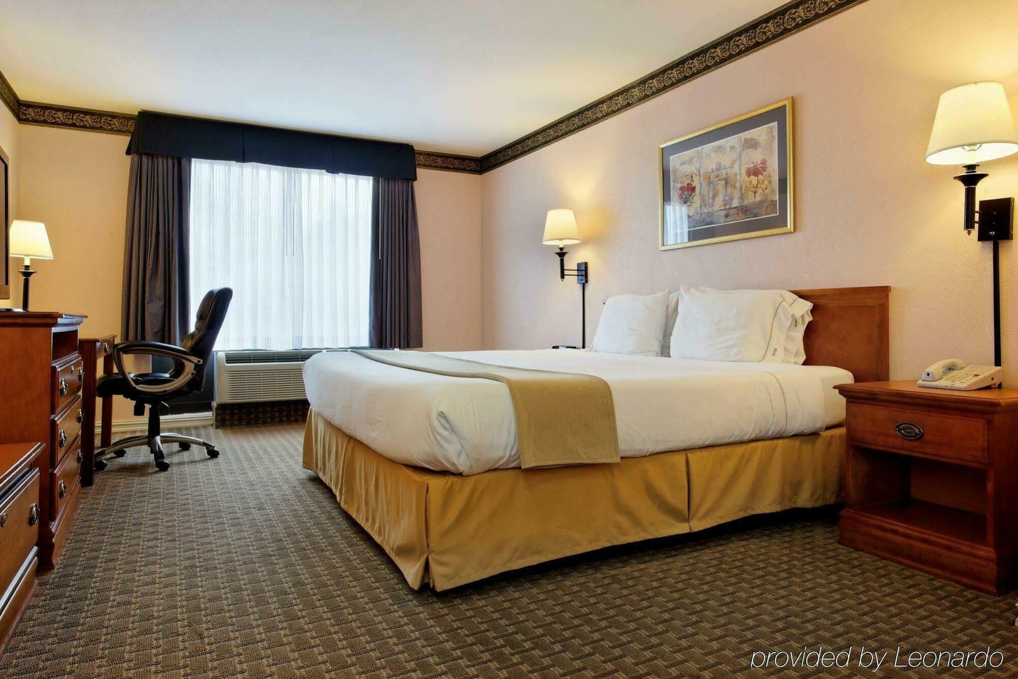 Holiday Inn Express North Tyler Zewnętrze zdjęcie