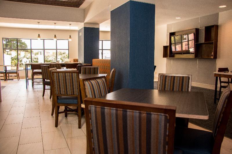 Holiday Inn Express North Tyler Zewnętrze zdjęcie